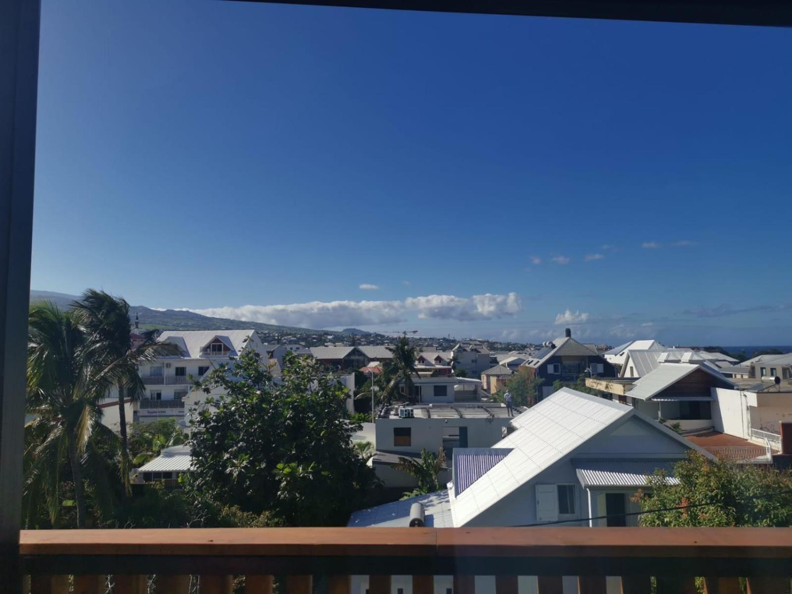 Tropical Suite - T2 Flamboyant - Saint-Pierre - 5Min De La Plage Bagian luar foto